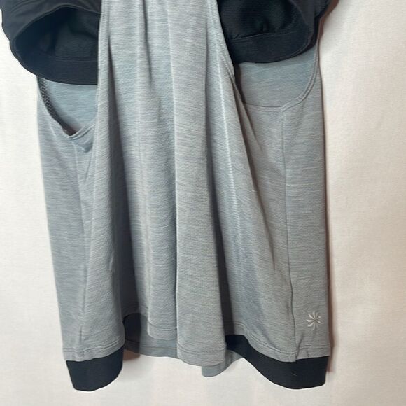 Athleta Gel Mesh Supercharged Grey and Black Tank Top. Size Small. - Picture 8 of 12